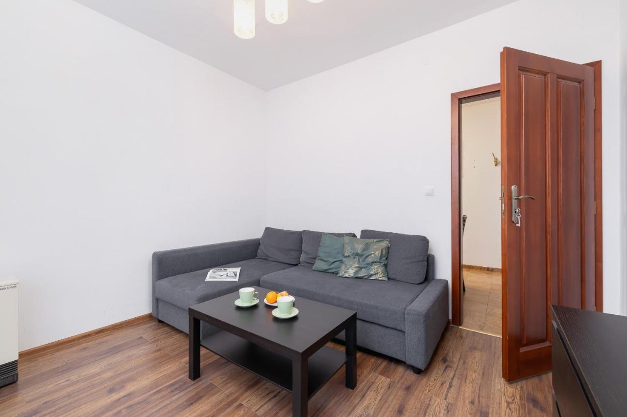 Apartments On Krupowki Street With Mountain View By Noclegi Renters Zakopane Exterior foto